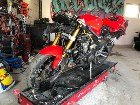 Service intretinere si reparatii atv scutere